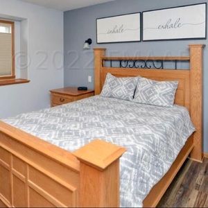 Tie dyed quilt & shams